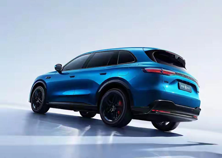 问界家族三款新车2026年上市:M6二季度交付,M8改款M9升级! 问界家族三款新车2026年上市:M6二季度交付,M8改款M9升级!