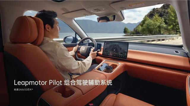 20万级SUV,这4款热销车不容错过,空间超大 20万级SUV,这4款热销车不容错过,空间超大