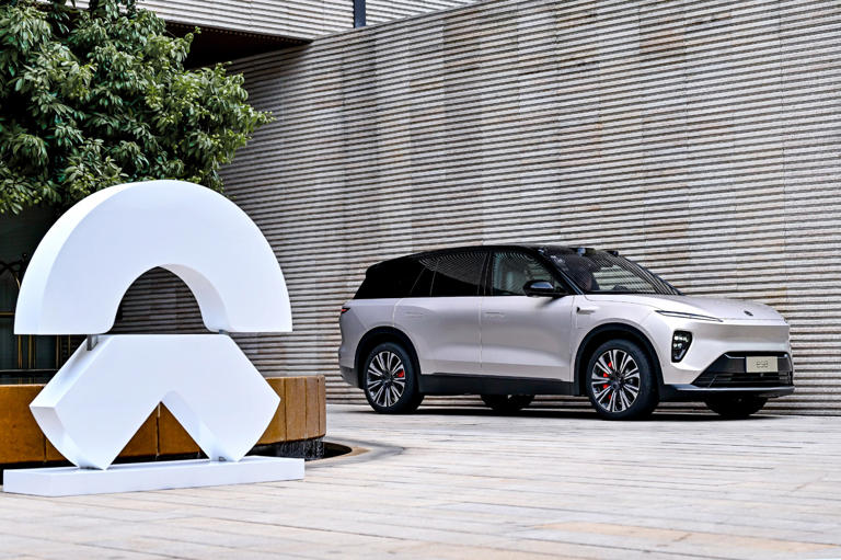 蔚来 ES8.jpg 蔚来全新ES8,强在何处?