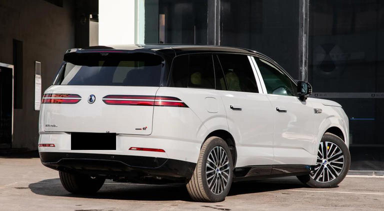 腾势N8L产品差异分析，预算充足也不要买旗舰型，这是为什么？