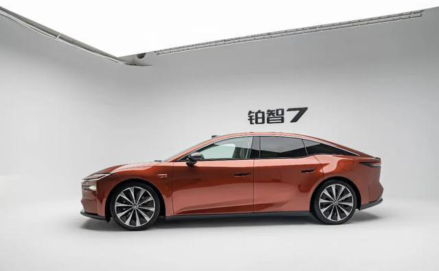 5米旗舰激光雷达+鸿蒙座舱史上最豪华丰田爆款稳了