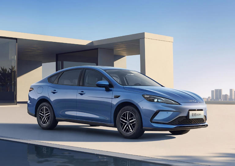 春节后比亚迪将掀风暴?各子品牌跃跃欲试，部分新车已曝光