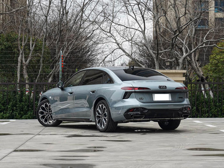 全新奥迪A6L将上市,轿跑外观动感,搭华为乾崑智驾系统 全新奥迪A6L将上市,轿跑外观动感,搭华为乾崑智驾系统