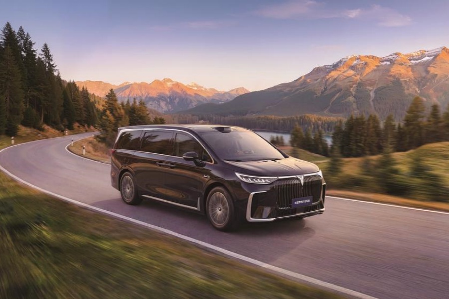 预售价31.99万元 岚图梦想家冠军版开启预订