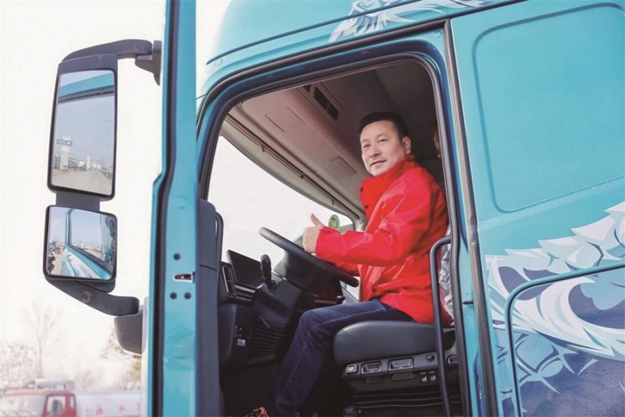 国道实测，卡友点赞东风天龙新KL