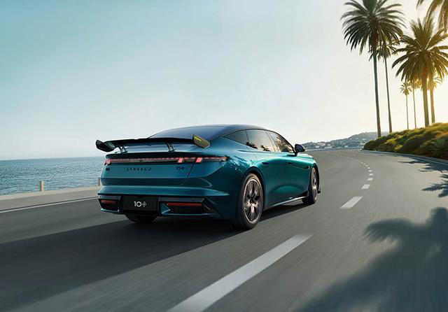 电动车也有大尾翼,领克10+官图发布 电动车也有大尾翼,领克10+官图发布