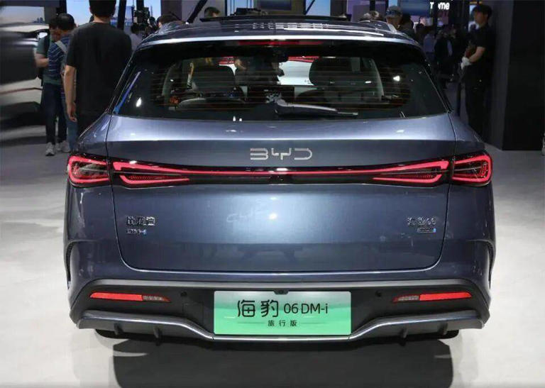 捡漏了!比亚迪海豹06旅行版,续航1500km,从近13万降到11万多 捡漏了!比亚迪海豹06旅行版,续航1500km,从近13万降到11万多