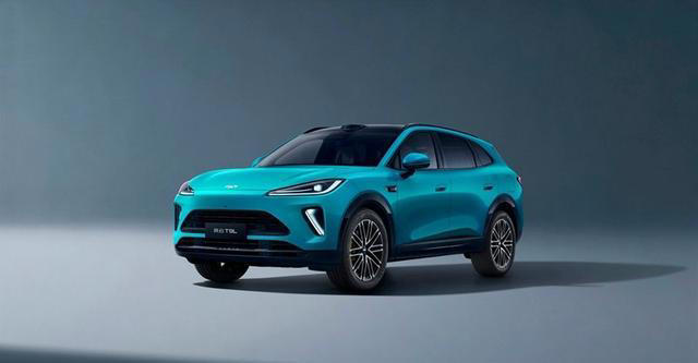 2920mm轴距+3.9L油耗,中型SUV预售13.99万元起 2920mm轴距+3.9L油耗,中型SUV预售13.99万元起