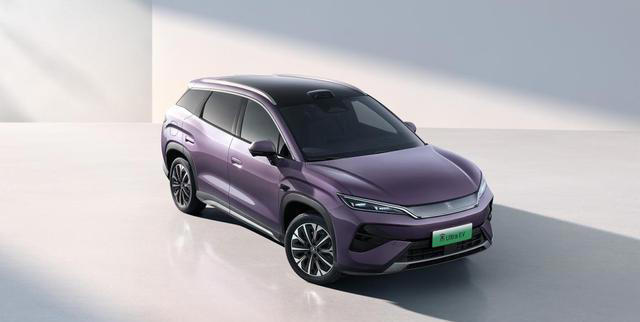 宋UltraEV开启预售！15.5万起，全系闪充+710km续航，香不香？