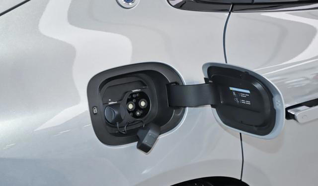 配置升级,售价还下调?2026款腾势Z9GT EV这波操作能否提升销量 配置升级,售价还下调?2026款腾势Z9GTEV这波操作能否提升销量