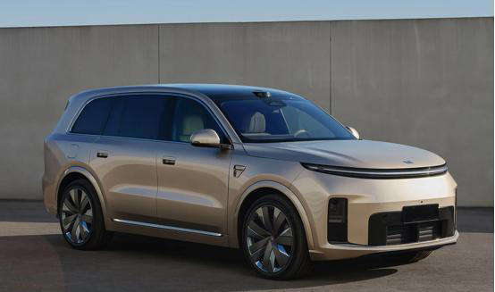 增程+纯电+大六座!全新中大型SUV小鹏GX将于二季度上市 增程+纯电+大六座!全新中大型SUV小鹏GX将于二季度上市