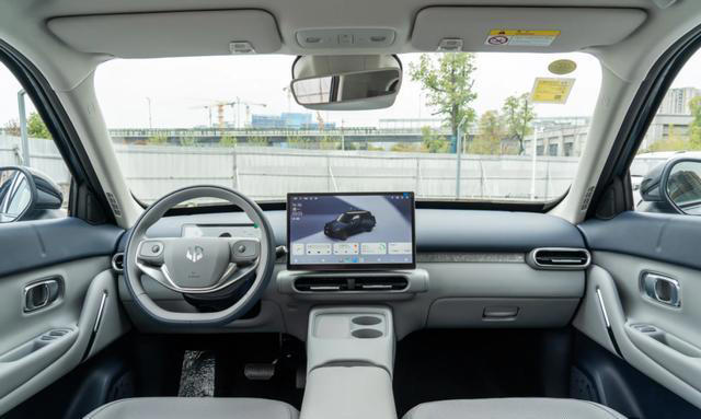 城市通勤新选择，零跑A系列首款车型上市，售价低至6.58万