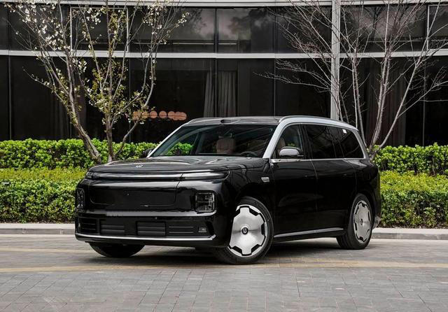 零跑D19更多消息星环灯带+VLA高阶智驾预售25万