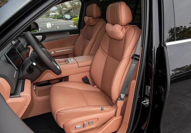 零跑D19更多消息星环灯带+VLA高阶智驾预售25万