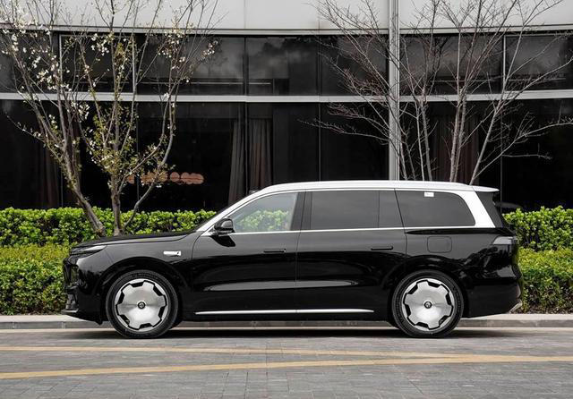 零跑D19更多消息星环灯带+VLA高阶智驾预售25万