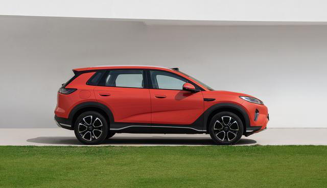 续航2105km，比亚迪新车上市，9.79万起