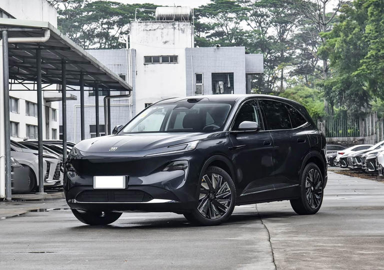 别克全新中型插混SUV！或将16万起，配激光雷达，综合续航1630km