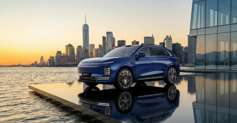 性能豪华大五座SUV星途EX7上市抢先置换价19.49万元起