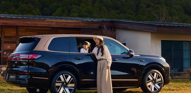 和问界M9一样豪华，吉利大6座SUV上市，25万级！