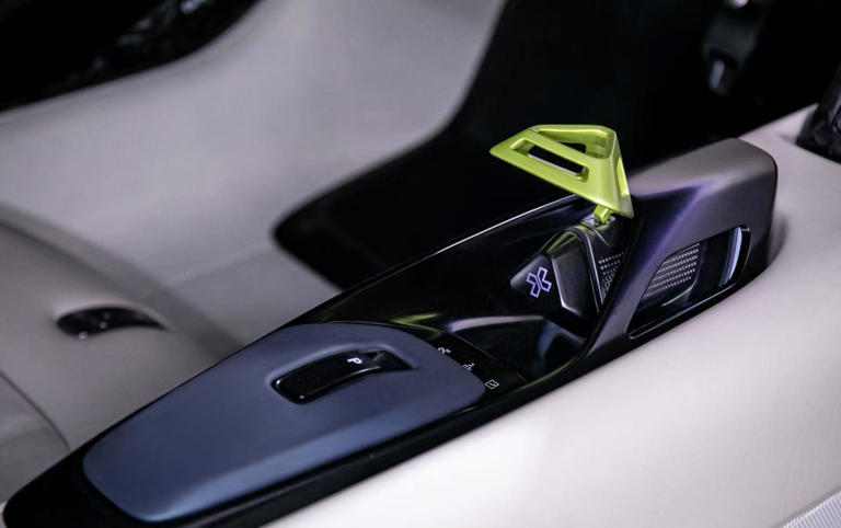 北京车展领克放大招！GT跑车首秀、两款新车预售，性能直接拉满