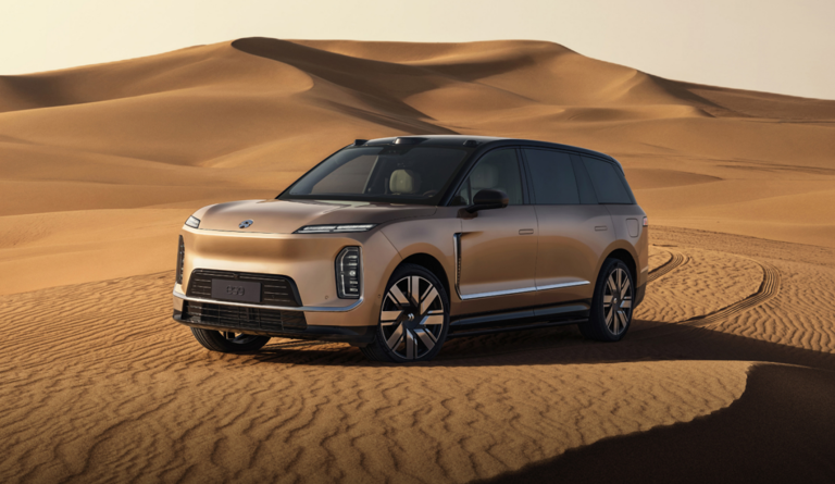 北京车展上市新车盘点：新势力比大，自主品牌比省，雷克萨斯ES直接降8万