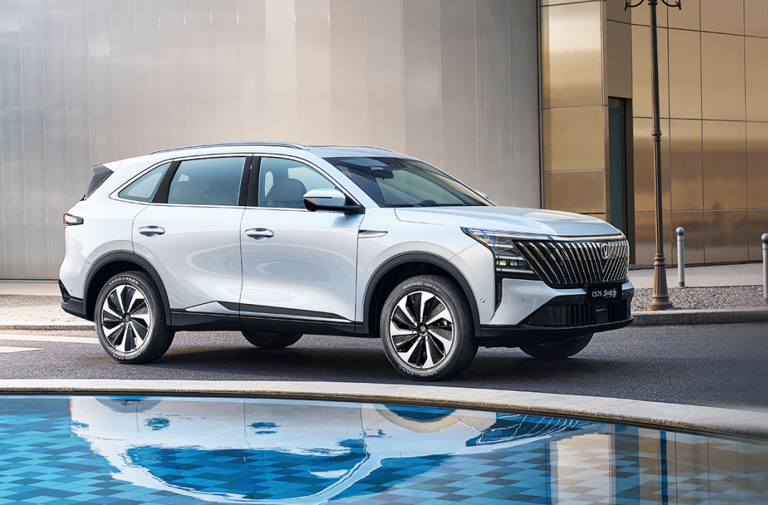 北京车展上市新车盘点：新势力比大，自主品牌比省，雷克萨斯ES直接降8万