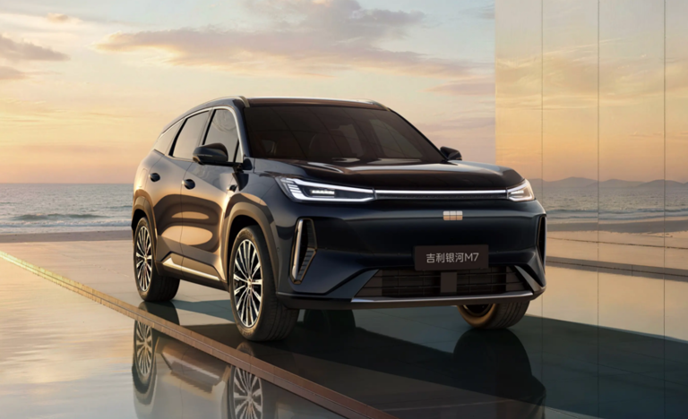 北京车展上市新车盘点：新势力比大，自主品牌比省，雷克萨斯ES直接降8万