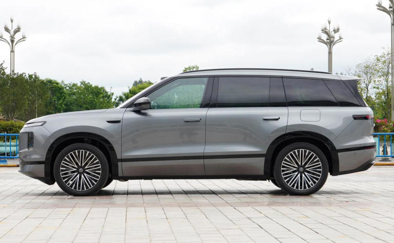 30万买大众旗舰SUV，增程动力，纯电续航406km，Momenta智驾辅助