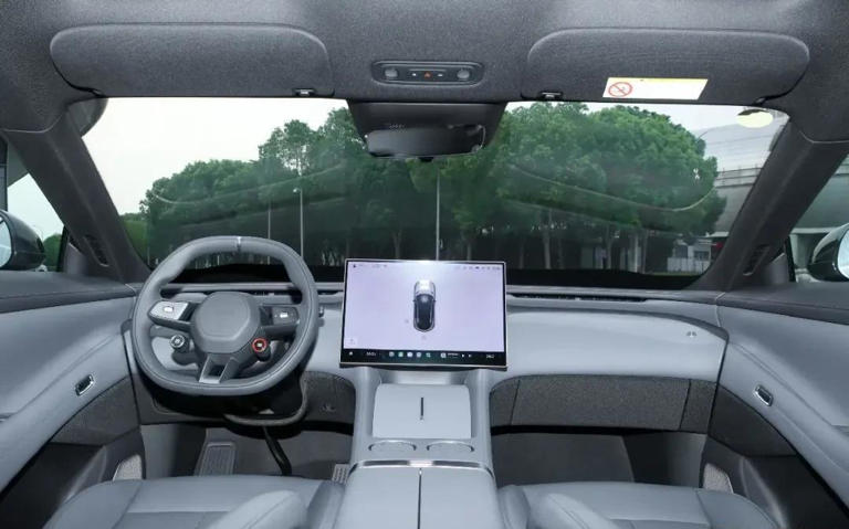 25万左右，从家用到自驾游，这3款纯电SUV，是很多人绕不开的