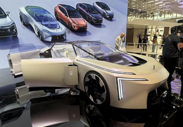 5843mm巨兽登场！阿维塔VisionXPECTRA概念车北京车展亚洲首秀