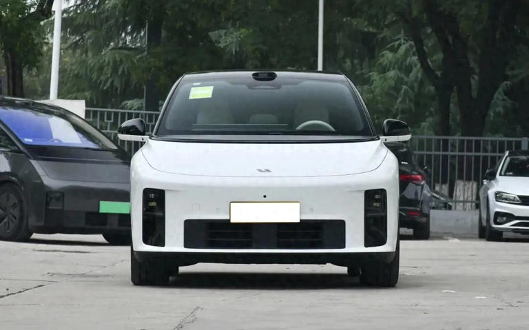 25万左右，从家用到自驾游，这3款纯电SUV，是很多人绕不开的