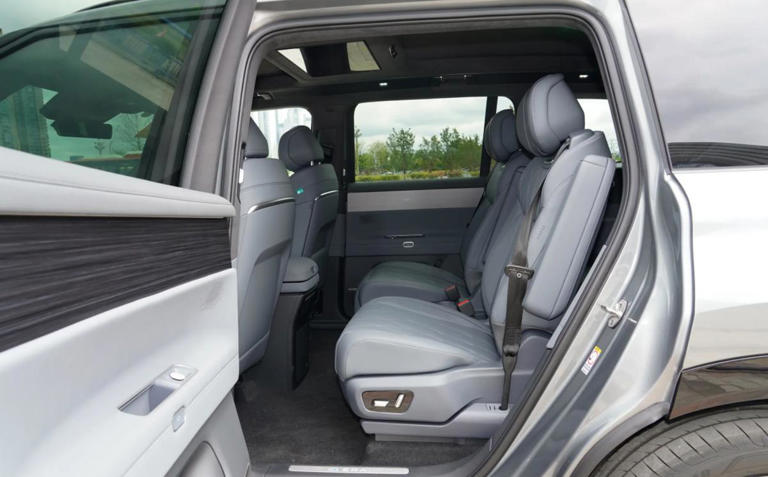 30万买大众旗舰SUV，增程动力，纯电续航406km，Momenta智驾辅助