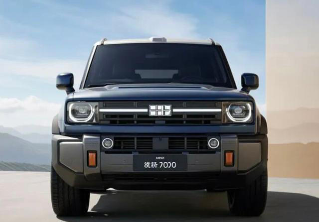 抢钛7的饭碗？银河战舰700将上市，方盒子+AI四驱，预计18万起