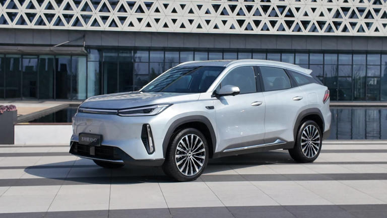 吉利二季度新车来袭！银河M7价格亲民，领克900玩乐属性拉满