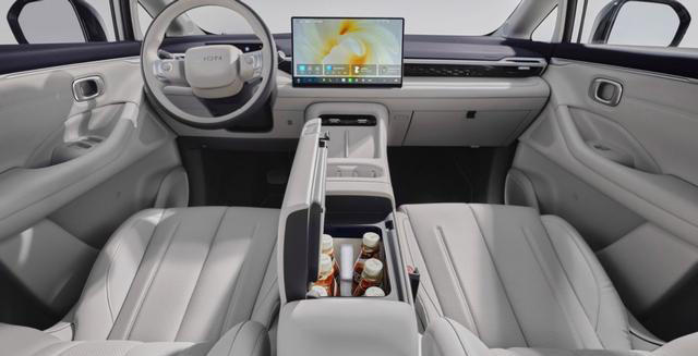 埃安N60限时焕新价10.68万起，激光雷达和零重力座椅都给你配齐了