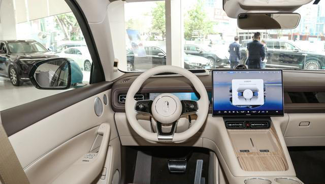 问界M6快上市了,这台车真正有吸引力的是这几样东西 问界M6快上市了,这台车真正有吸引力的是这几样东西