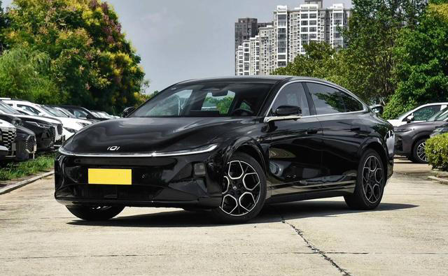 15万内纯电续航超700km,这三款都是,有一款还是合资SUV 15万内纯电续航超700km,这三款都是,有一款还是合资SUV
