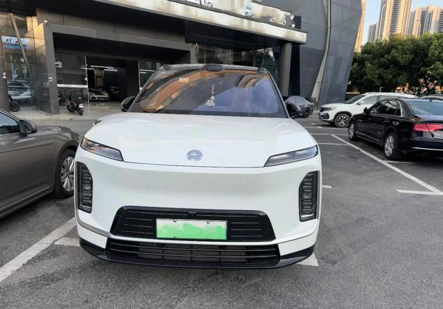 比路虎揽胜更大的全纯电SUV