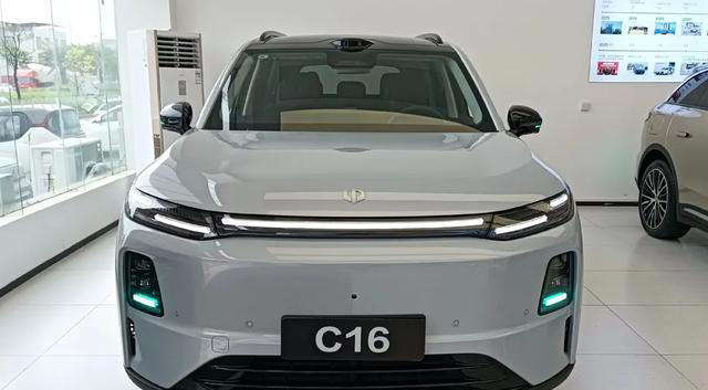 2027款零跑C16智驾实测：15万级激光雷达上车，好用但不能神化