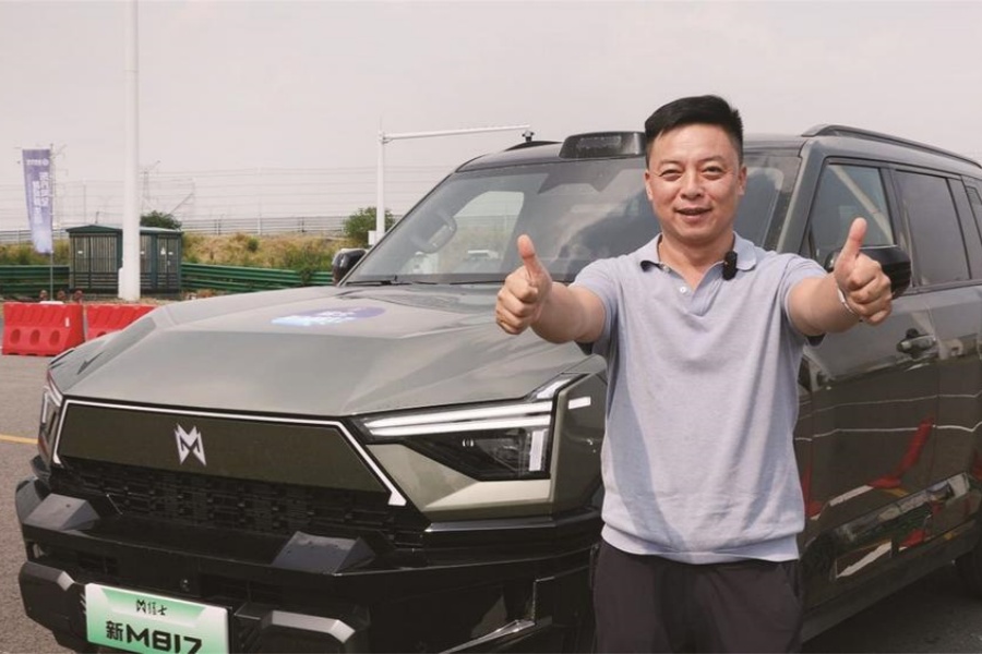“东风新能源车给人耳目一新的智能驾乘感受”